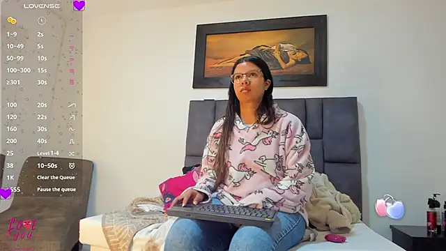 Vahiolet smith online show from 02-03-26, 12:09