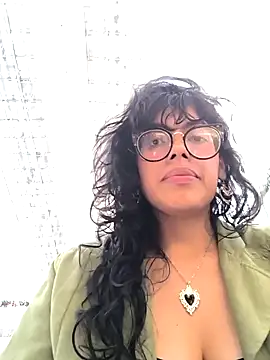 Snapshot of Fun_Everywhere chatting on 01-04-25, 10:24 Fun Everywhere online show from 01-04-25, 10:24