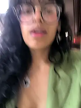 Snapshot of Fun_Everywhere chatting on 01-05-25, 01:35 Fun Everywhere online show from 01-05-25, 01:35