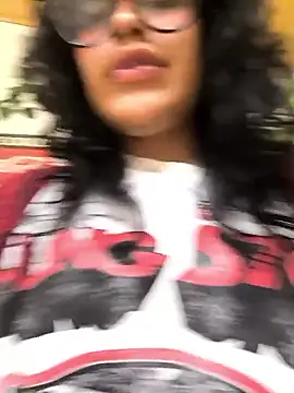 Snapshot of Fun_Everywhere chatting on 09-13-25, 09:36 Fun Everywhere online show from 09-13-25, 09:36