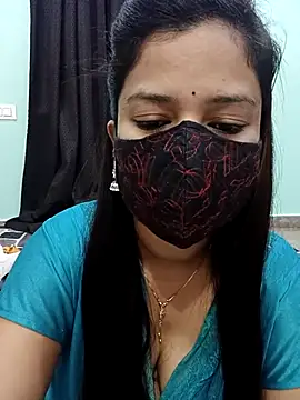 Snapshot of payal_sharma1 chatting on 02-13-25, 01:40 payal sharma1 online show from 02-13-25, 01:40