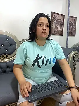 KataleyaStiward online show from 12-22-25, 03:09