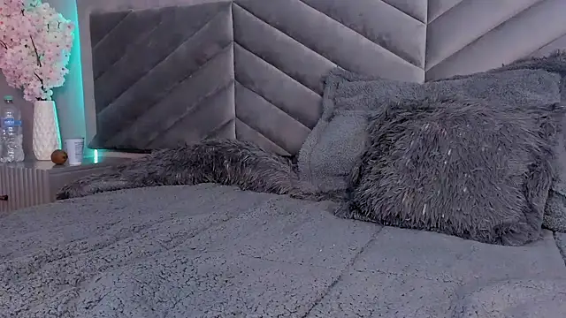 Ary thompson   online show from 12-02-24, 11:18