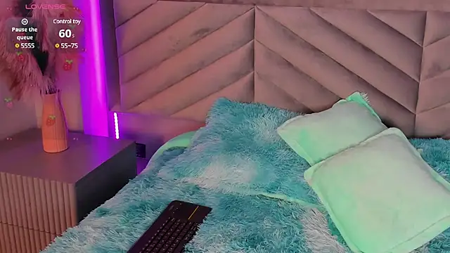 Ary thompson   online show from 12-26-24, 09:58