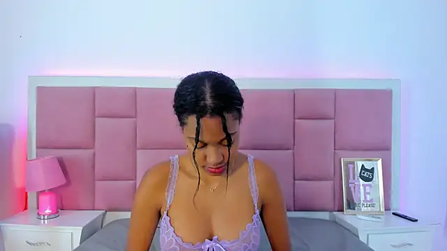 StormiHills online show from 01-13-25, 01:28