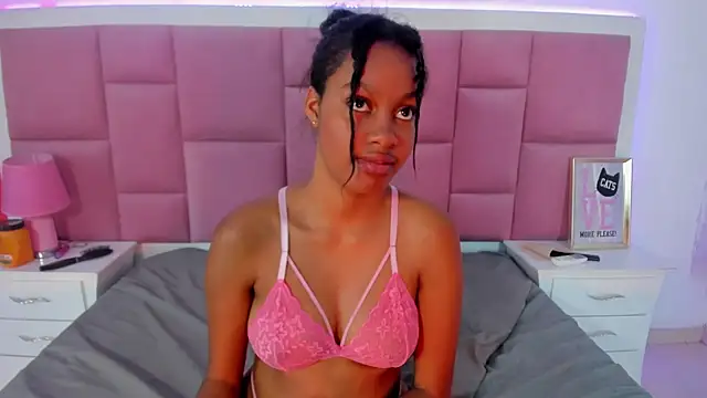 StormiHills online show from 02-07-25, 05:51