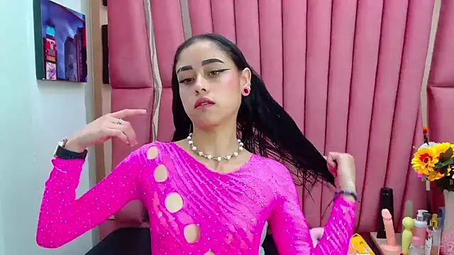 Snapshot of AnnySweett_ chatting on 01-15-25, 12:58 AnnySweett online show from 01-15-25, 12:58