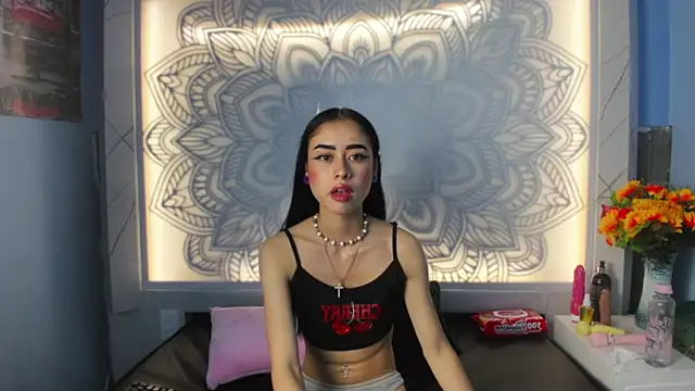 Snapshot of AnnySweett_ chatting on 09-12-25, 05:35 AnnySweett online show from 09-12-25, 05:35