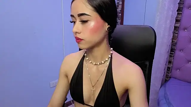 Snapshot of AnnySweett_ chatting on 11-10-25, 05:34 AnnySweett online show from 11-10-25, 05:34