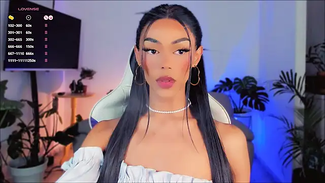 Snapshot of _Miss_Anna_ chatting on 02-04-25, 10:32 Miss Anna online show from 02-04-25, 10:32