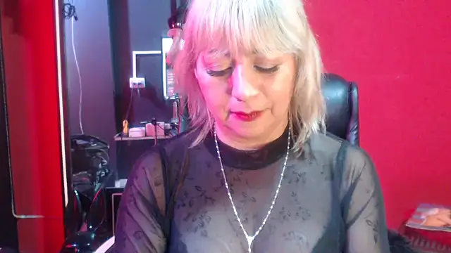 KLOE PIELL online show from 09-30-25, 09:53