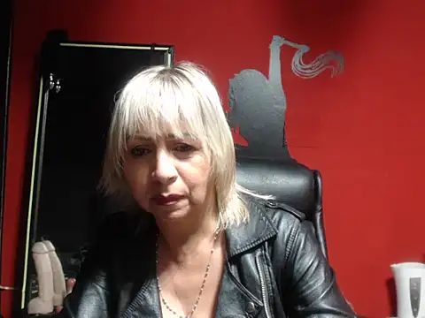 KLOE PIELL online show from 01-14-26, 03:12