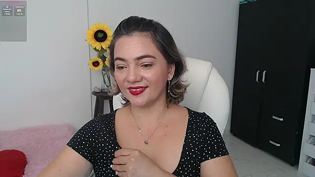 Ghada milf online show from 12-18-24, 01:23