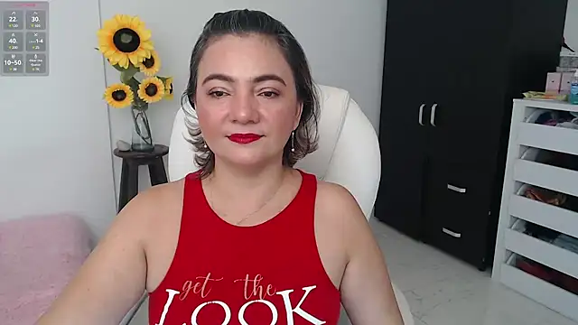 Ghada milf online show from 12-19-24, 01:07