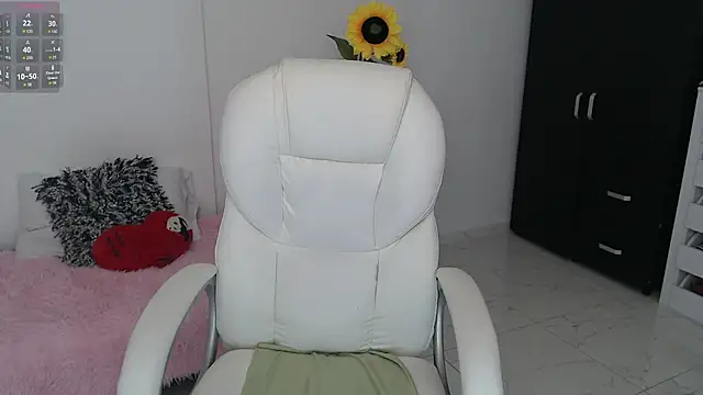 Ghada milf online show from 12-24-24, 02:10