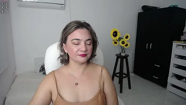 Ghada milf online show from 03-17-25, 01:29