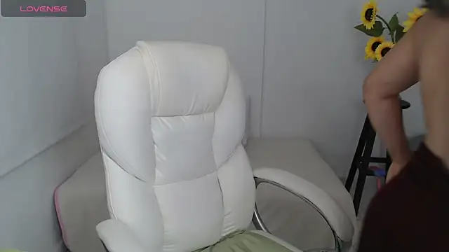 Ghada milf online show from 10-11-25, 10:52