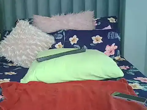 Snapshot of Amberbela chatting on 01-09-25, 05:13 Amberbela online show from 01-09-25, 05:13