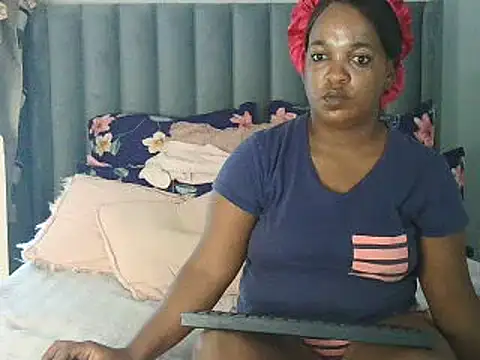 Snapshot of Amberbela chatting on 01-26-25, 06:59 Amberbela online show from 01-26-25, 06:59