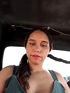 emma-19- online show from 03-19-25, 09:37