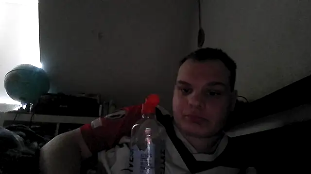 Nicolasjlhkjzl online show from 04-02-26, 09:18