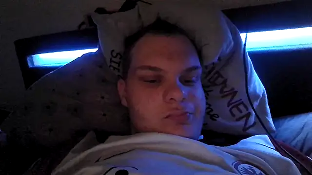 Nicolasjlhkjzl online show from 04-12-26, 08:52