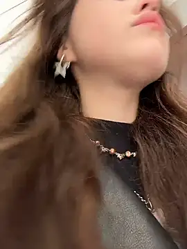 Peachy Dream online show from 04-01-26, 04:15