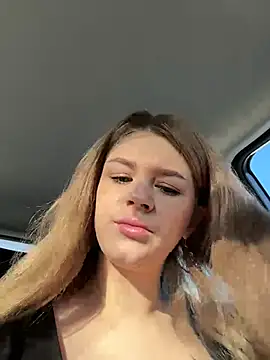 Snapshot of Love_Bri chatting on 02-21-25, 10:39 Love Bri online show from 02-21-25, 10:39