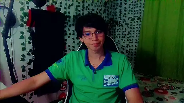 Andy gray online show from 10-16-25, 01:39