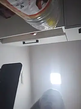 AdelinaJude online show from 09-20-25, 07:37