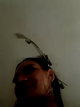 Snapshot of anabella1888 chatting on 05-10-26, 09:20 anabella1888 online show from 05-10-26, 09:20