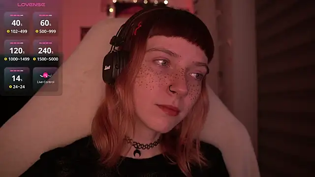 Snapshot of juliapie chatting on 12-09-24, 04:12 juliapie online show from 12-09-24, 04:12