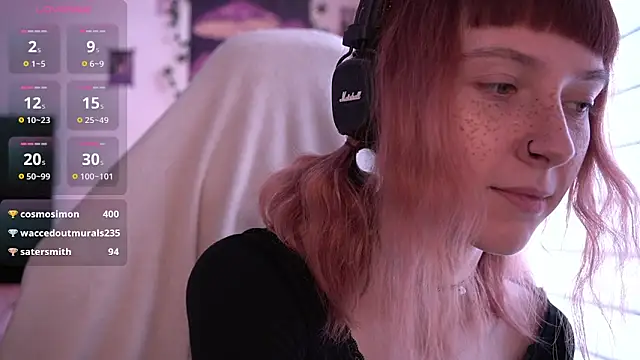 Snapshot of juliapie chatting on 12-27-24, 11:06 juliapie online show from 12-27-24, 11:06