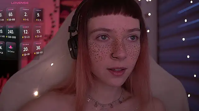 Snapshot of juliapie chatting on 01-21-25, 06:33 juliapie online show from 01-21-25, 06:33