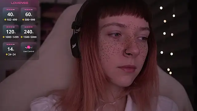 Snapshot of juliapie chatting on 02-12-25, 05:37 juliapie online show from 02-12-25, 05:37