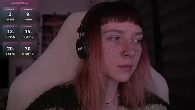 Snapshot of juliapie chatting on 02-17-25, 04:53 juliapie online show from 02-17-25, 04:53