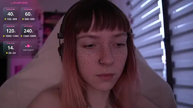 Snapshot of juliapie chatting on 03-11-25, 05:38 juliapie online show from 03-11-25, 05:38