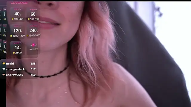 Snapshot of juliapie chatting on 03-14-25, 09:24 juliapie online show from 03-14-25, 09:24