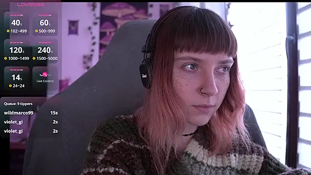 Snapshot of juliapie chatting on 03-14-25, 12:29 juliapie online show from 03-14-25, 12:29