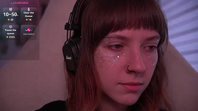 Snapshot of juliapie chatting on 09-17-25, 06:37 juliapie online show from 09-17-25, 06:37