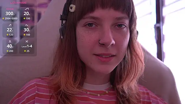 Snapshot of juliapie chatting on 09-25-25, 07:56 juliapie online show from 09-25-25, 07:56