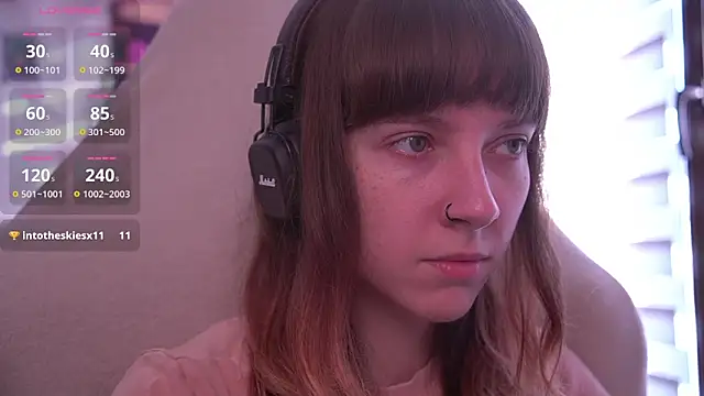 Snapshot of juliapie chatting on 11-22-25, 08:35 juliapie online show from 11-22-25, 08:35