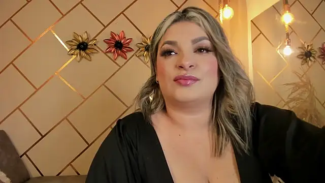 marianeporter   online show from 02-05-26, 04:28