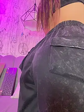 AbyThompson online show from 03-01-26, 01:35