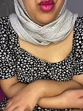 Snapshot of yassminsexy22 chatting on 01-10-25, 01:52 yassminsexy22 online show from 01-10-25, 01:52