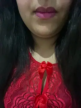 Snapshot of yassminsexy22 chatting on 01-13-25, 02:00 yassminsexy22 online show from 01-13-25, 02:00