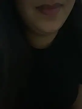 Snapshot of yassminsexy22 chatting on 11-06-25, 10:10 yassminsexy22 online show from 11-06-25, 10:10