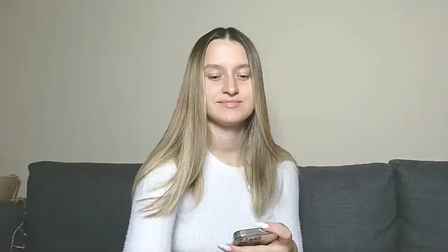 Submissive love online show from 12-20-24, 07:39