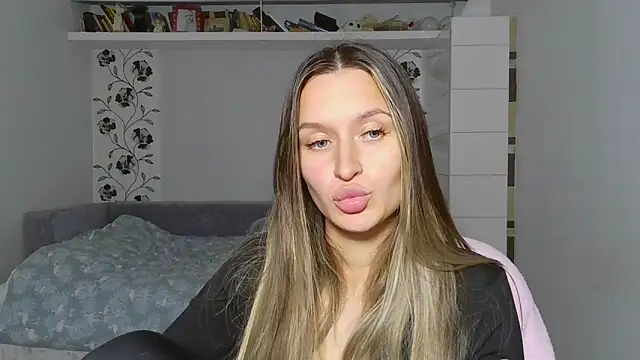 Submissive love online show from 11-28-25, 05:37