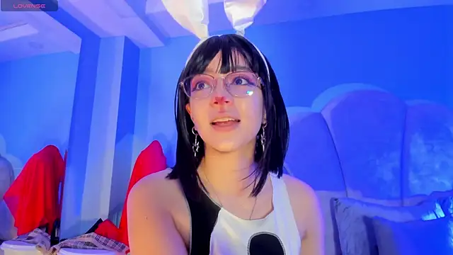 sweeet peach online show from 10-24-25, 10:39